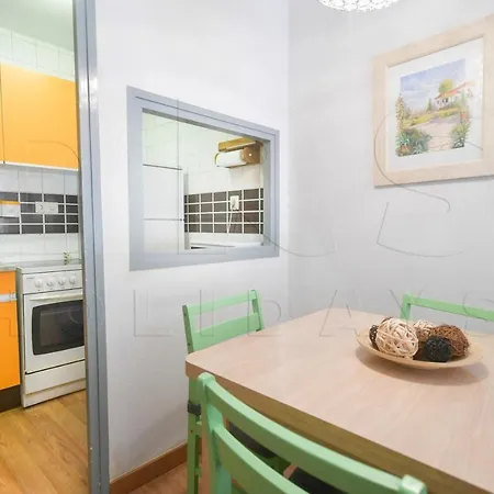 דירה Fenals Beach Apartment יורט דה מאר