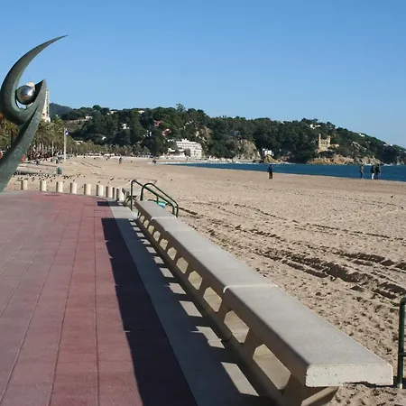 Apartamento Fenals Beach Apartment *